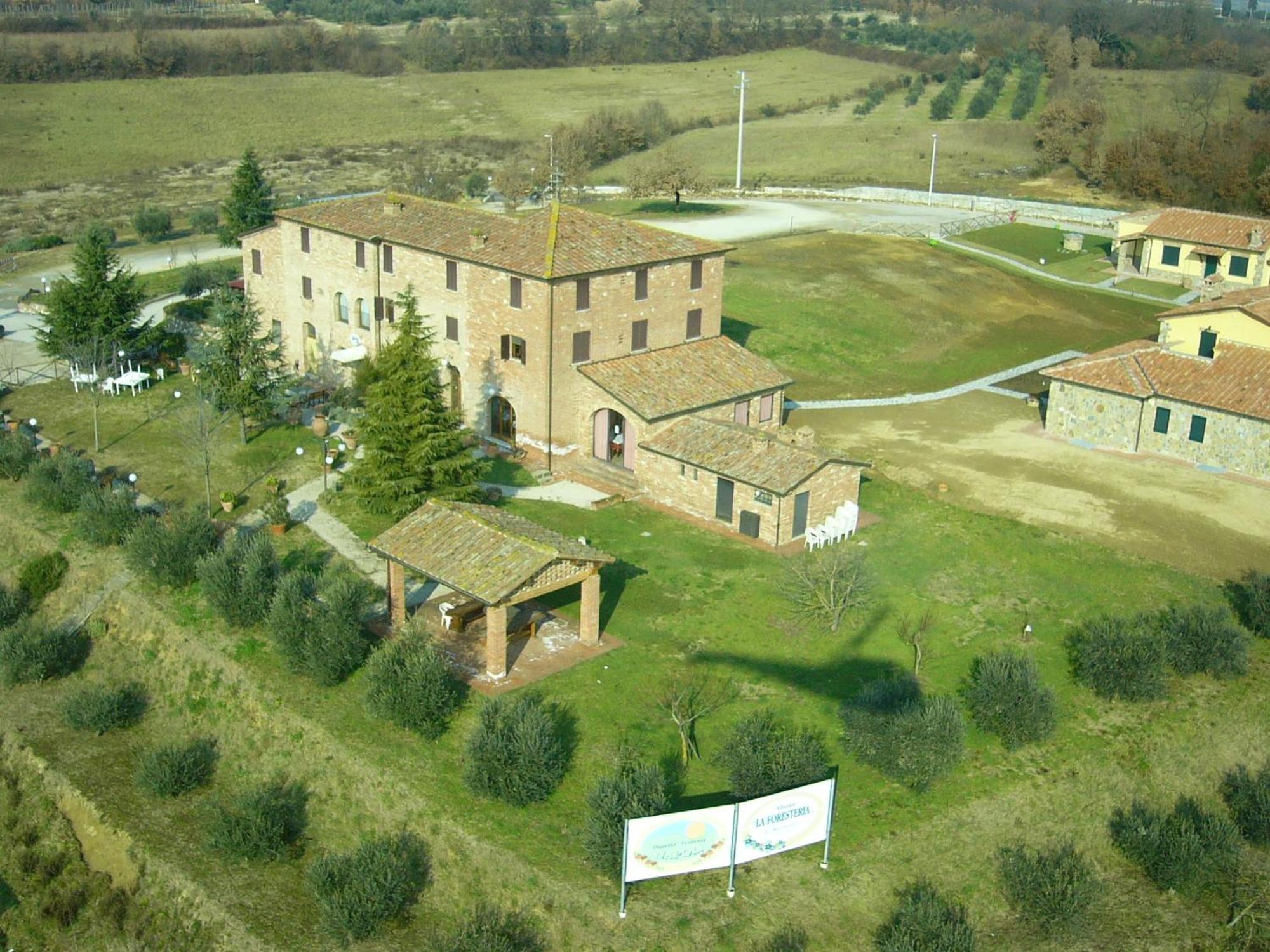 Albergo La Foresteria Bettolle Exterior foto