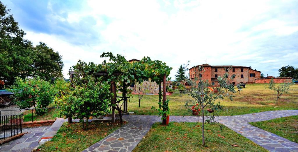 Albergo La Foresteria Bettolle Exterior foto