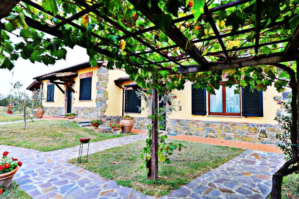 Albergo La Foresteria Bettolle Exterior foto