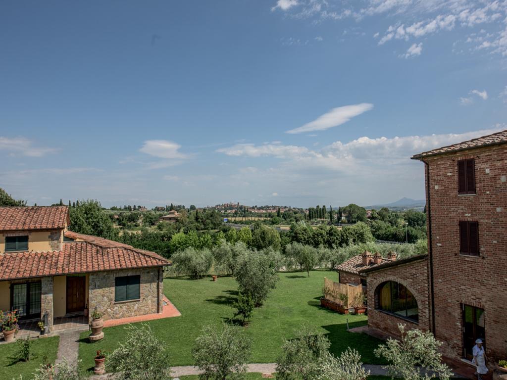 Albergo La Foresteria Bettolle Exterior foto