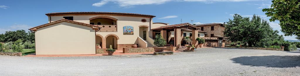 Albergo La Foresteria Bettolle Exterior foto